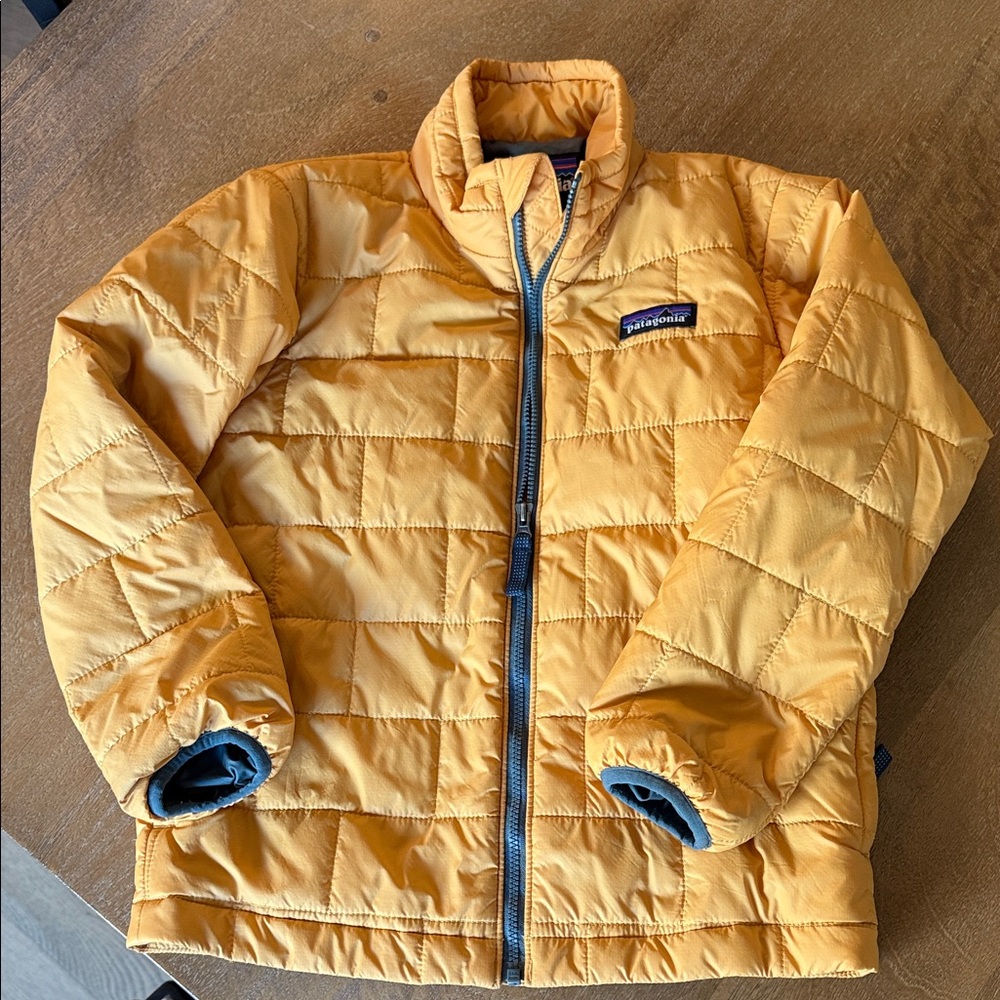 Patagonia Yellow nano puff youth Jacket